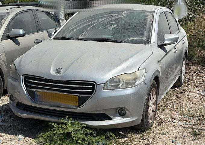 מודעת רכב פיג'ו 301