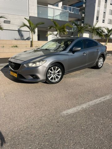 מודעת רכב מאזדה 6