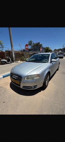 מודעת רכב אאודי A4