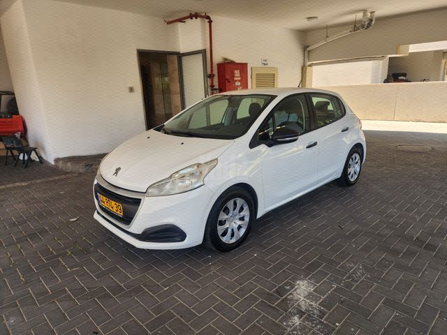 מודעת רכב פיג'ו 208