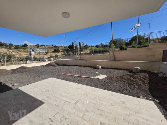 דירת גן למכירה בירושלים — 3