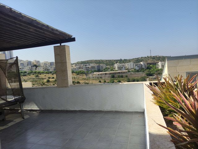 שני 21