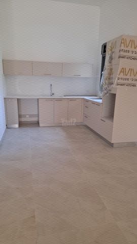 תרצה אתר 1