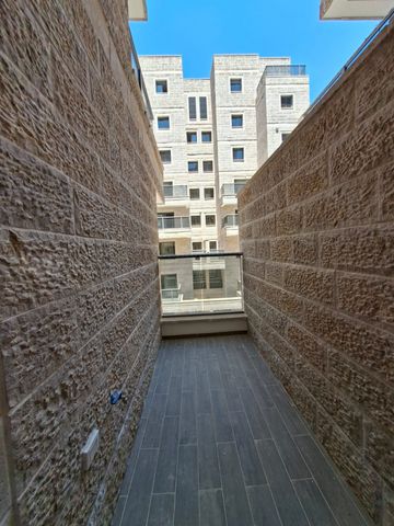 דירה להשכרה בירושלים — 3