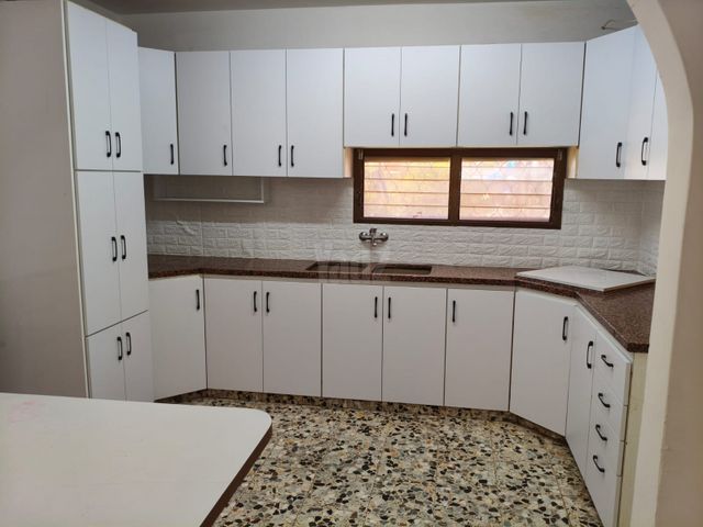 כנסת ישראל 18