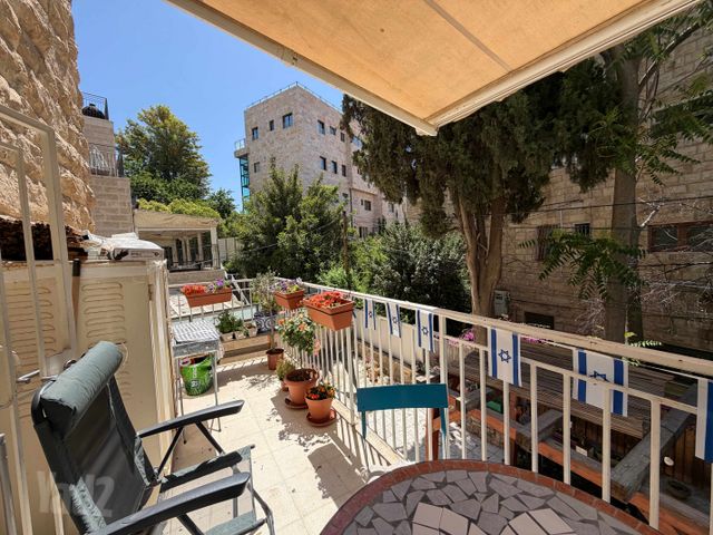 דירת גן למכירה בירושלים (תיווך) — 2