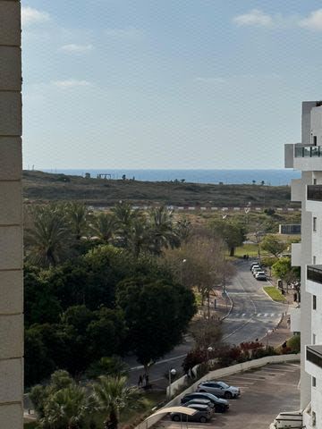אורי צבי גרינברג 