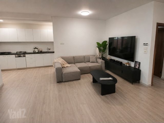 דירת גן, קרית רבין, נתניה