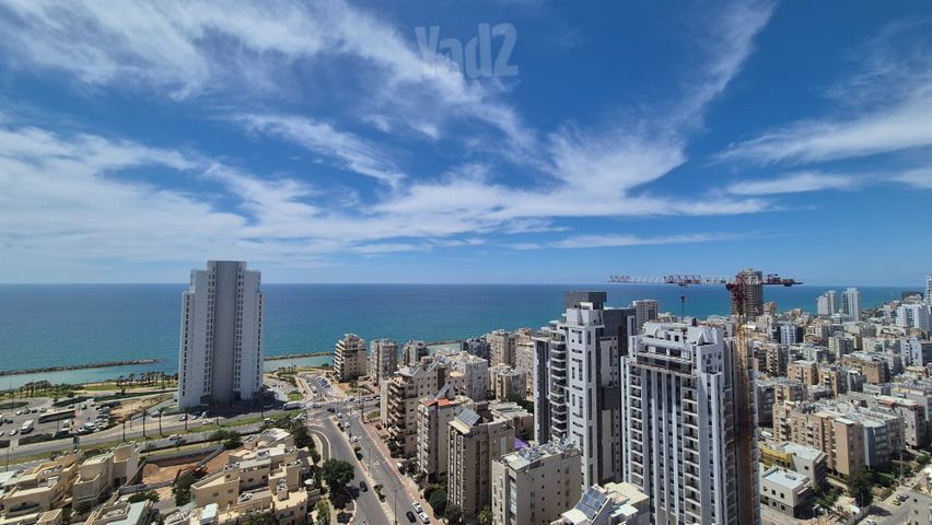 תמונה 3 של דירת 5 חדרים להשכרה בנתניה