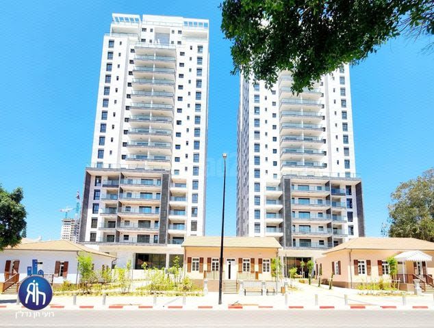 דרך זאב ז'בוטינסקי 10