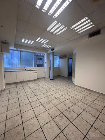 תמונה 2 של דירת 3 חדרים להשכרה ברמת גן