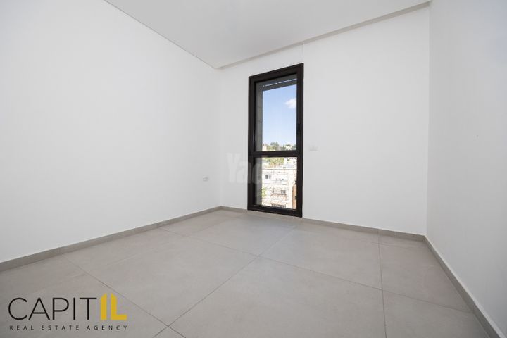דירה להשכרה בירושלים (תיווך) — 2