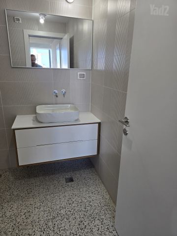 דירה להשכרה בתל אביב יפו (תיווך) — 2