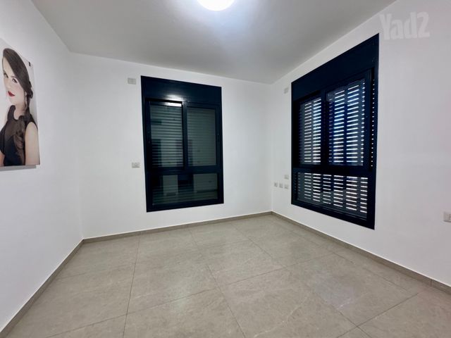 תמונה 7 של דירת 5 חדרים להשכרה בנתניה