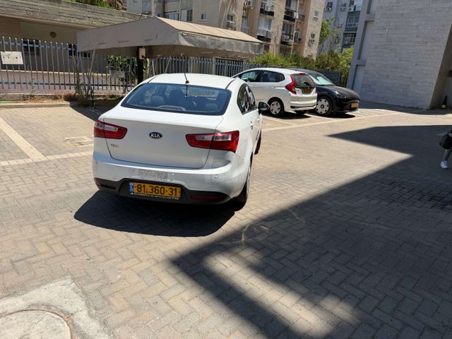 מודעת רכב קיה ריו