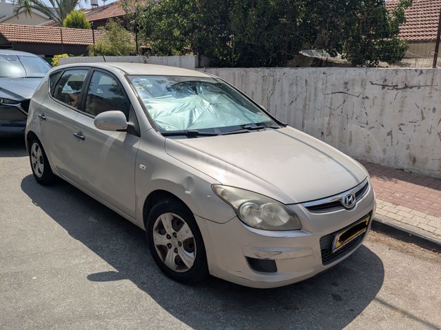 מודעת רכב יונדאי i30