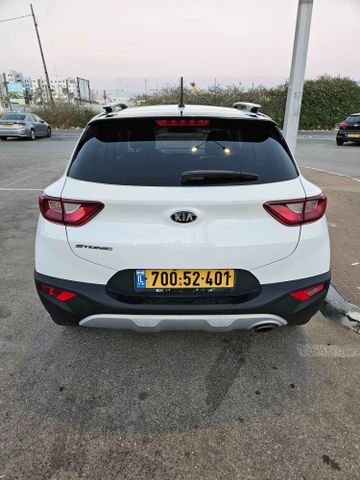 מודעת רכב קיה סטוניק