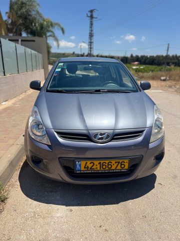 מודעת רכב יונדאי i20