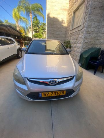 מודעת רכב יונדאי i30