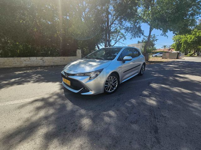 מודעת רכב טויוטה קורולה