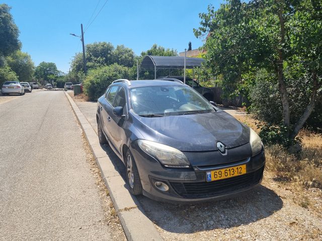 מודעת רכב רנו מגאן