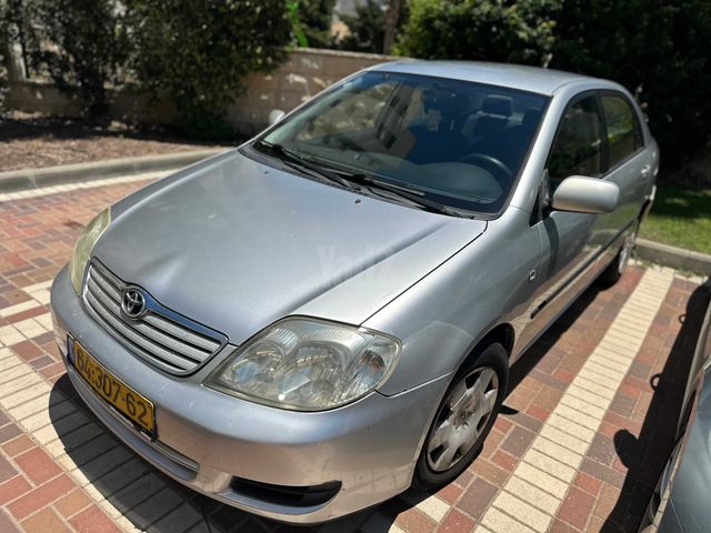 מודעת רכב טויוטה קורולה
