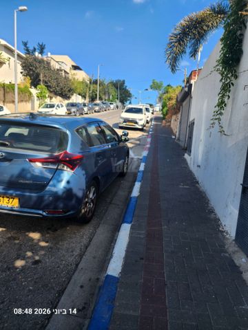 מודעת רכב טויוטה אוריס