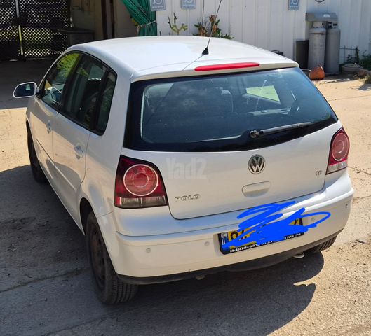 פולו  Comfortline אוט׳ 5 דל 1.6 (105 כ״ס)