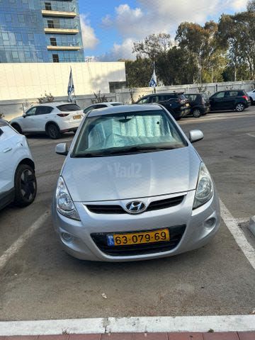 מודעת רכב יונדאי i20