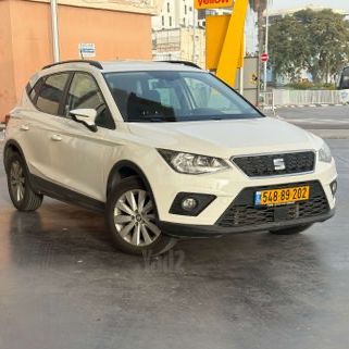 מודעת רכב סיאט ארונה