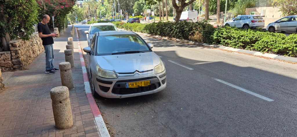 מודעת רכב סיטרואן C4