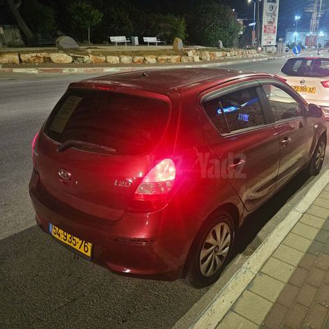מודעת רכב יונדאי i20