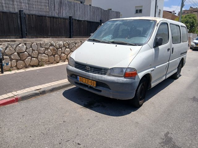 הייאס אוט׳ וואן גדול 3 מק 6 דל 2.5 (102 כ״ס)
