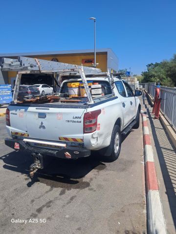 מודעת רכב מיצובישי טרייטון / L200