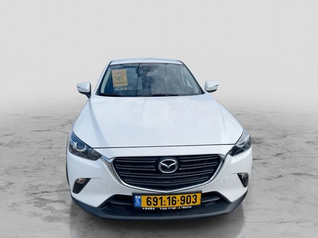 מודעת רכב מאזדה CX-3