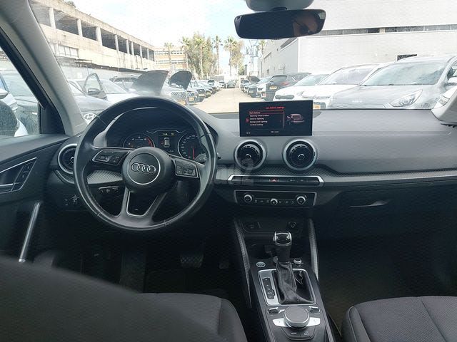 מודעת רכב אאודי Q2 1