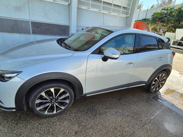 מודעת רכב מאזדה CX-3