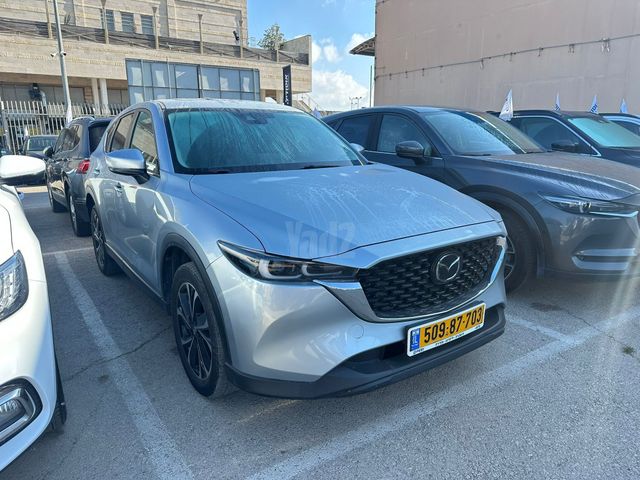 מודעת רכב מאזדה CX-5