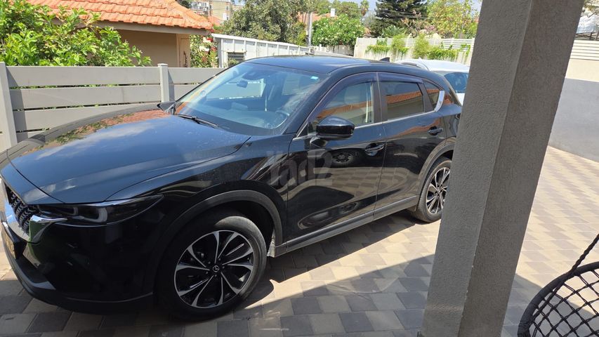 מודעת רכב מאזדה CX-5