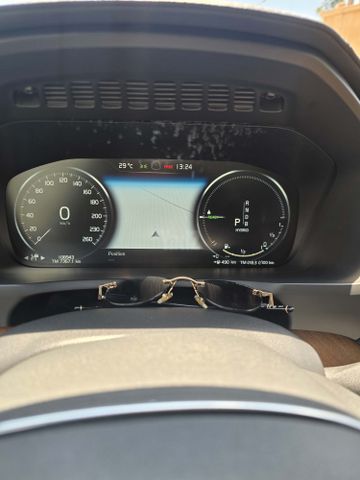 מודעת רכב וולוו XC90