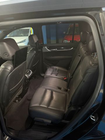 מודעת רכב קאדילק XT6