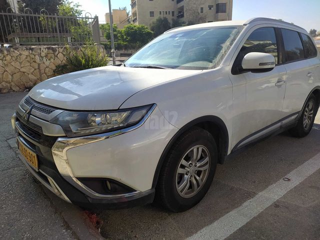 מודעת רכב מיצובישי אאוטלנדר