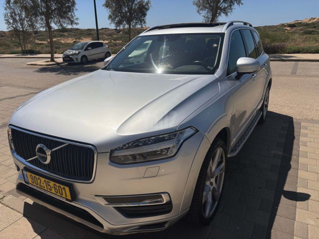 מודעת רכב וולוו XC90 1