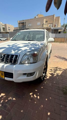 מודעת רכב טויוטה לנד קרוזר