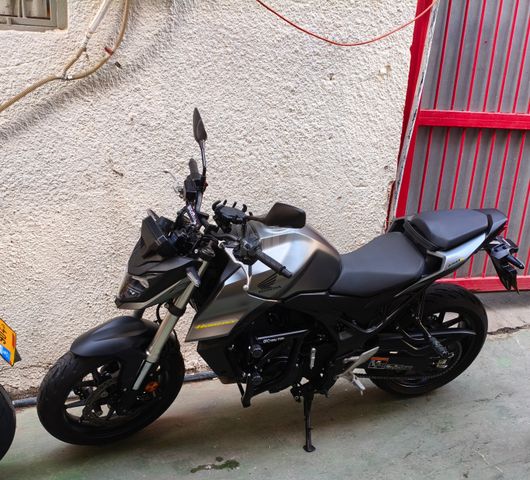 מודעת רכב הונדה HORNET 750