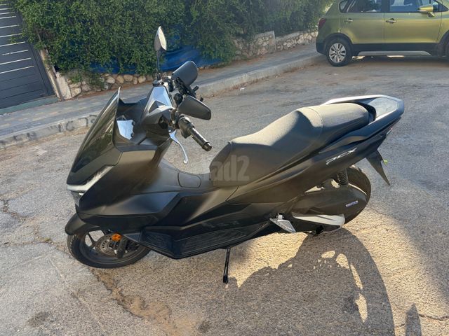 מודעת רכב הונדה PCX 125