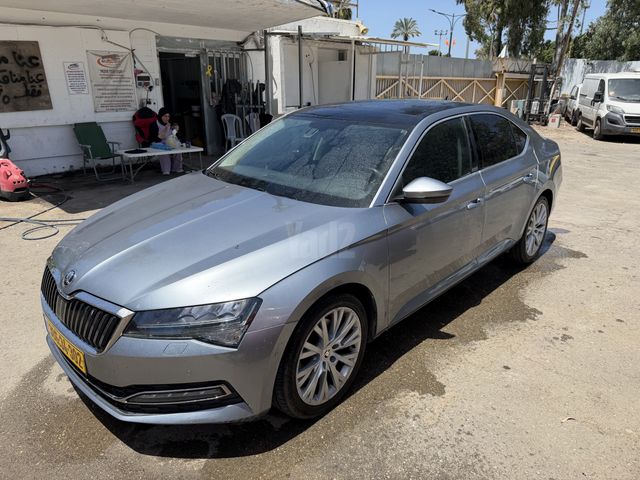 מודעת רכב סקודה סופרב