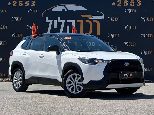 מודעת רכב טויוטה קורולה קרוס