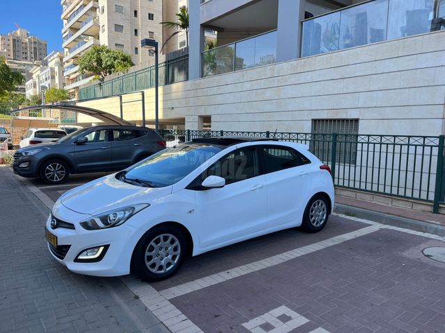 מודעת רכב יונדאי i30