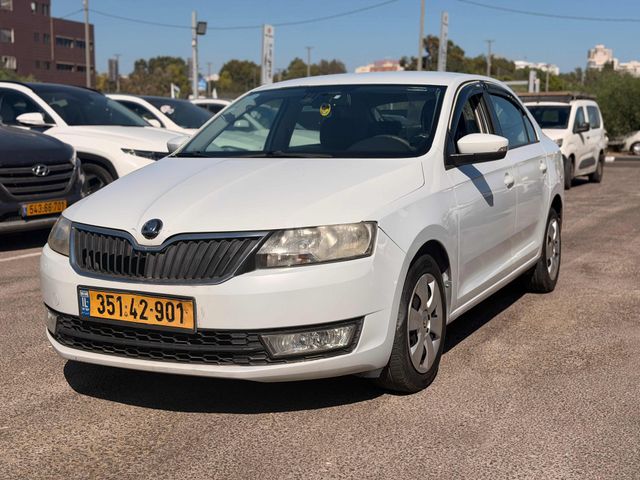 מודעת רכב סקודה ראפיד 2